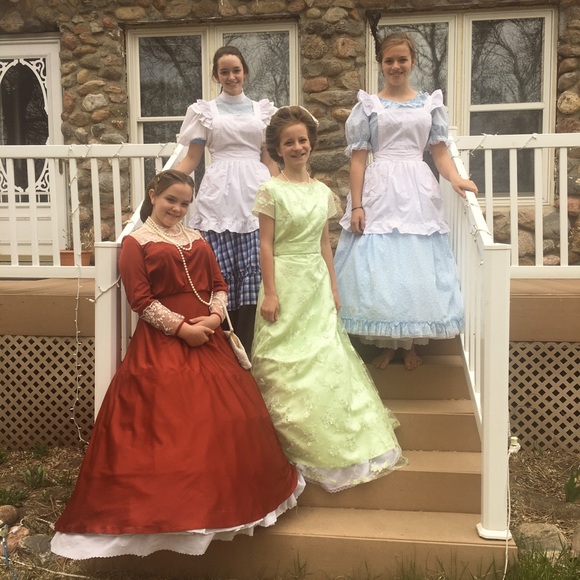 Vintage dresses - Picture 1 of 1